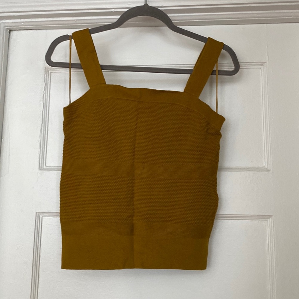 Banana republic mustard size small crotchet tank. Never worn